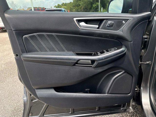 used 2019 Ford Edge car, priced at $27,900