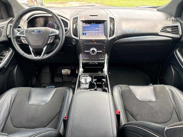 used 2019 Ford Edge car, priced at $27,900