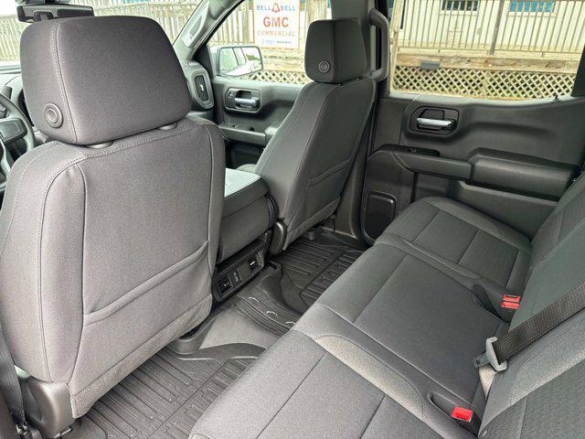 new 2025 GMC Sierra 1500 car, priced at $48,675