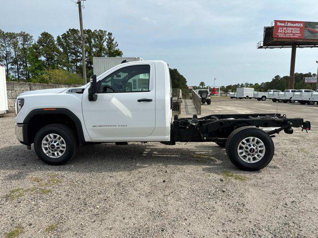 new 2025 GMC Sierra 2500 car, priced at $51,158