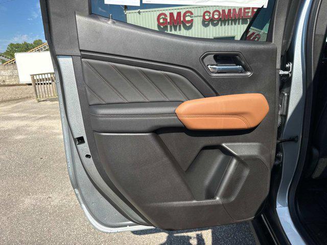 new 2025 GMC Canyon car, priced at $53,089