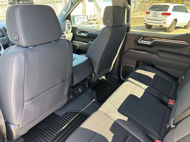 new 2025 GMC Sierra 1500 car, priced at $58,135