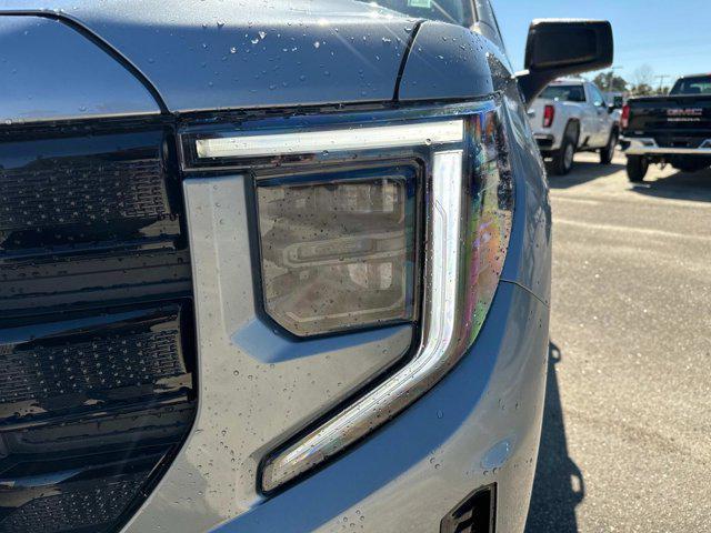new 2025 GMC Sierra 1500 car, priced at $58,135
