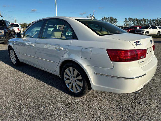 used 2009 Hyundai Sonata car, priced at $9,995