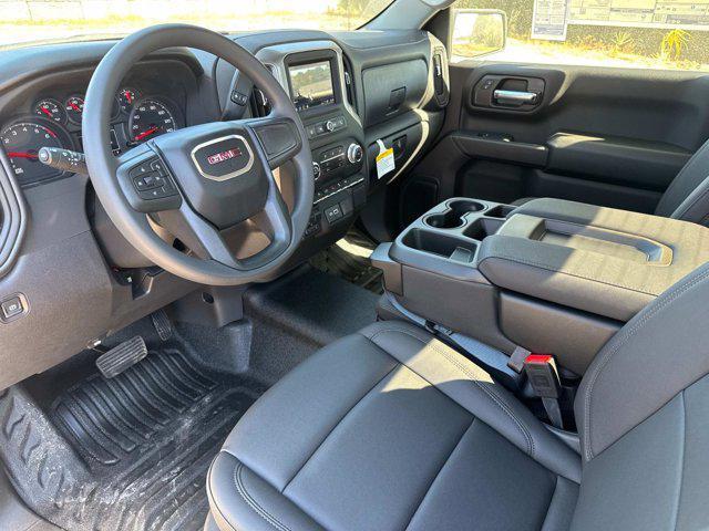 new 2025 GMC Sierra 1500 car, priced at $41,055