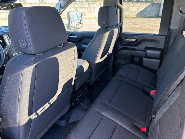 new 2025 GMC Sierra 2500 car, priced at $57,655