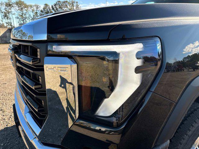 new 2025 GMC Sierra 2500 car, priced at $57,655