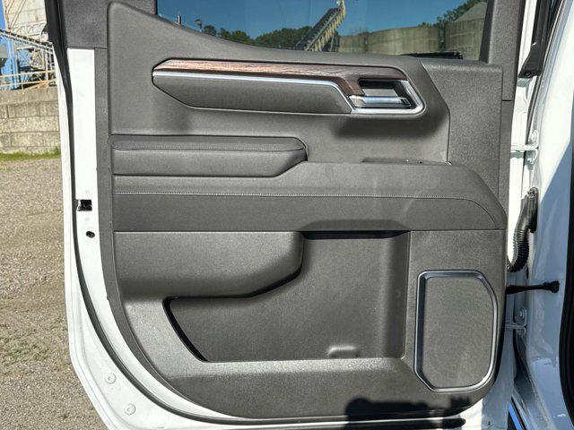 new 2025 GMC Sierra 1500 car, priced at $66,825