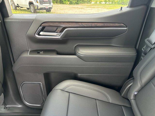 new 2025 GMC Sierra 1500 car, priced at $69,114
