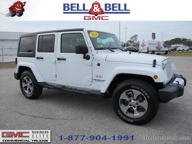 used 2016 Jeep Wrangler Unlimited car, priced at $24,497