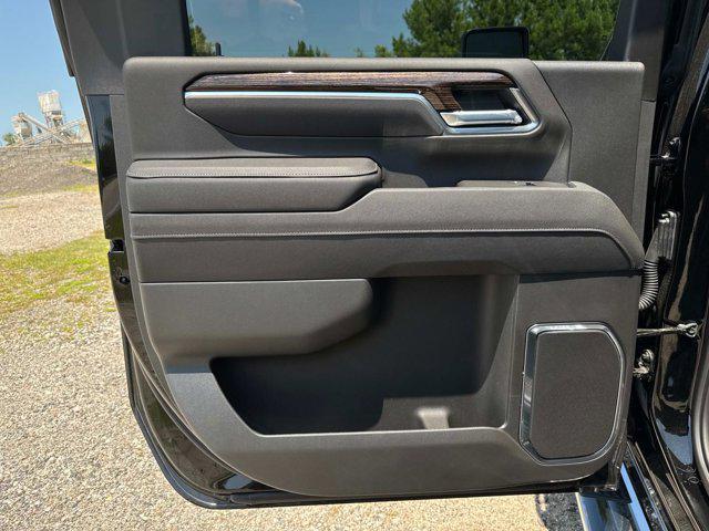 new 2025 GMC Sierra 2500 car, priced at $78,745