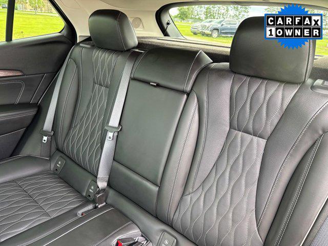 used 2022 Buick Envision car, priced at $35,000