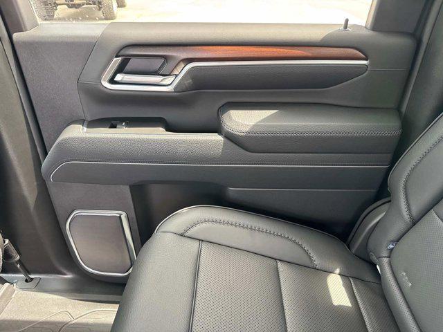new 2025 GMC Sierra 2500 car, priced at $92,299