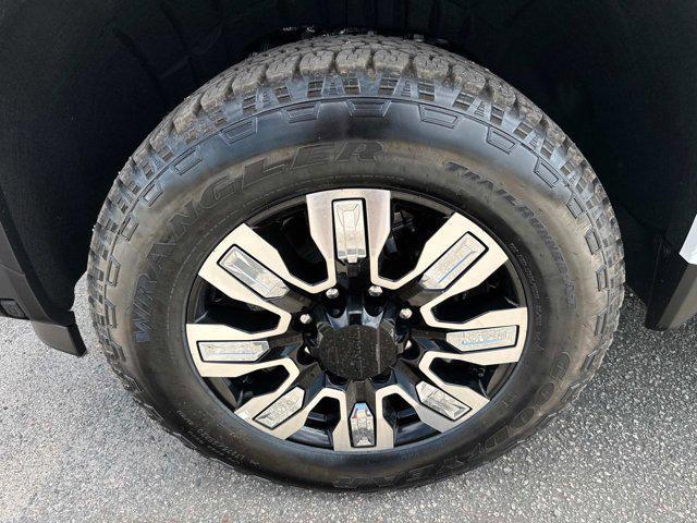 new 2025 GMC Sierra 2500 car, priced at $92,299