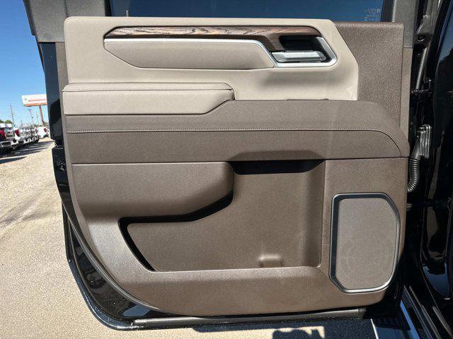 new 2025 GMC Sierra 2500 car, priced at $83,095