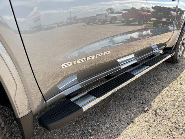 new 2025 GMC Sierra 1500 car, priced at $70,859