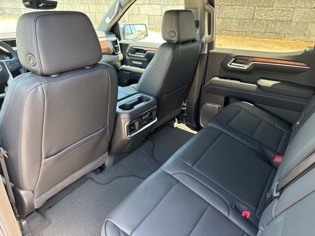 new 2025 GMC Sierra 1500 car, priced at $74,805