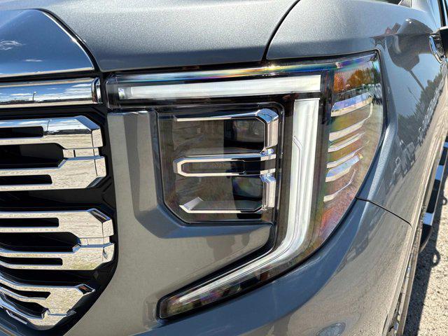 new 2025 GMC Sierra 1500 car, priced at $74,805