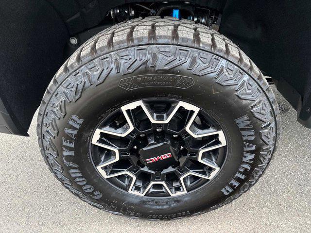 new 2025 GMC Sierra 2500 car, priced at $86,784