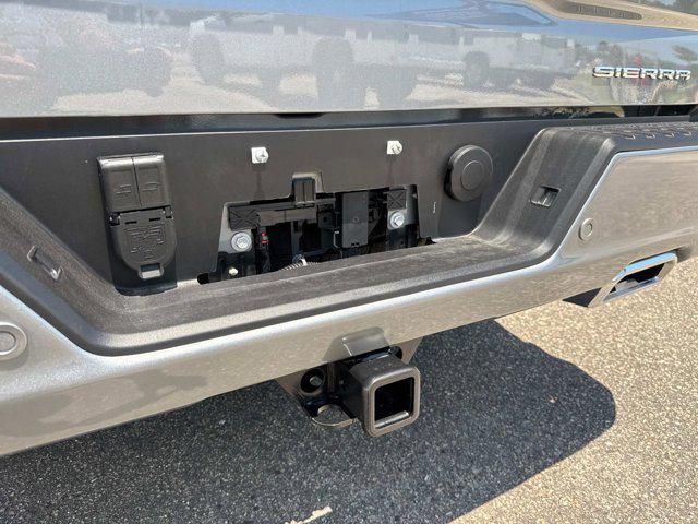 new 2025 GMC Sierra 1500 car, priced at $77,024