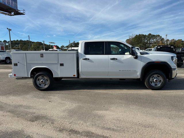 new 2025 GMC Sierra 2500 car, priced at $56,838