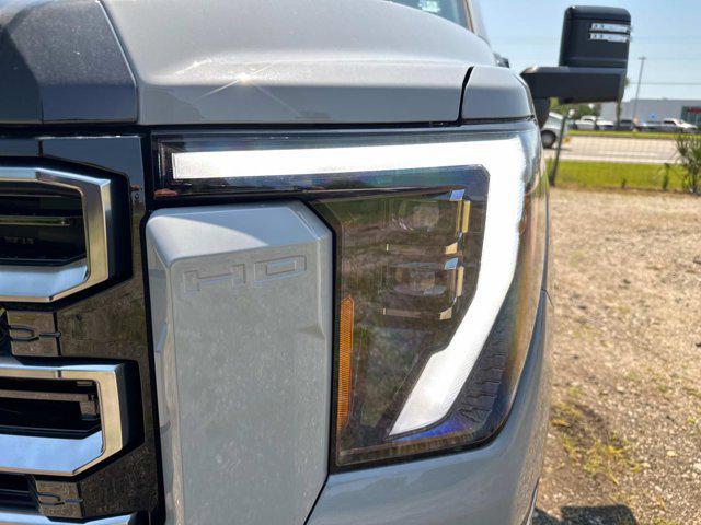 new 2025 GMC Sierra 3500 car, priced at $90,204