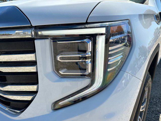 new 2025 GMC Sierra 1500 car, priced at $65,500