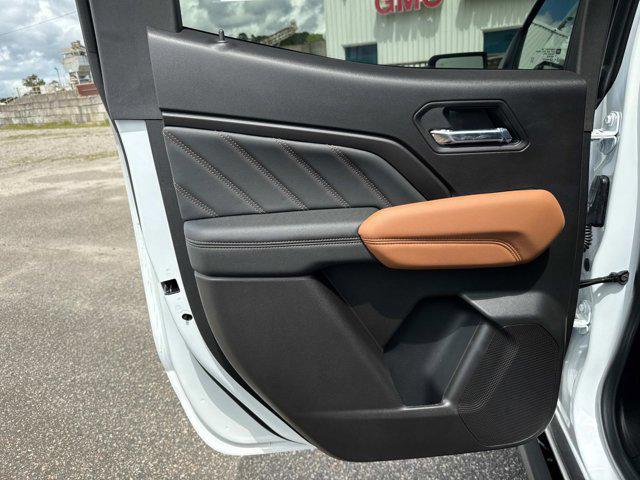 new 2025 GMC Canyon car, priced at $52,924