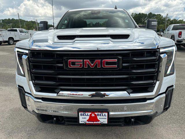 new 2025 GMC Sierra 2500 car, priced at $59,109