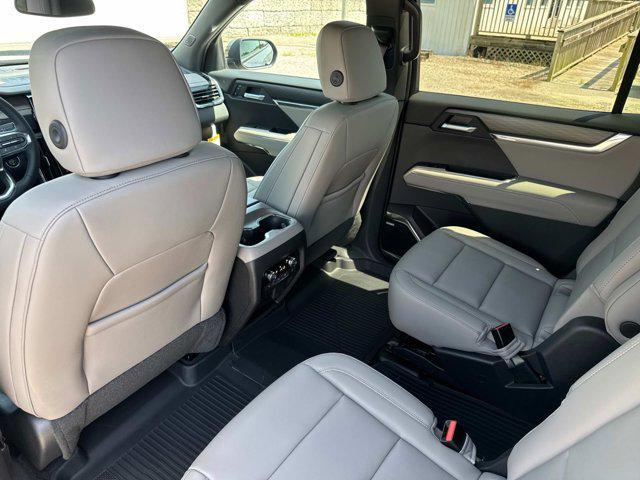 new 2025 GMC Acadia car, priced at $49,975
