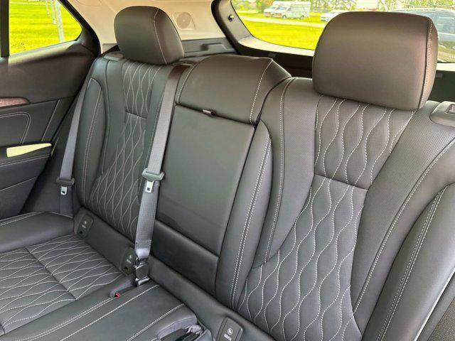 used 2023 Buick Envision car, priced at $31,795