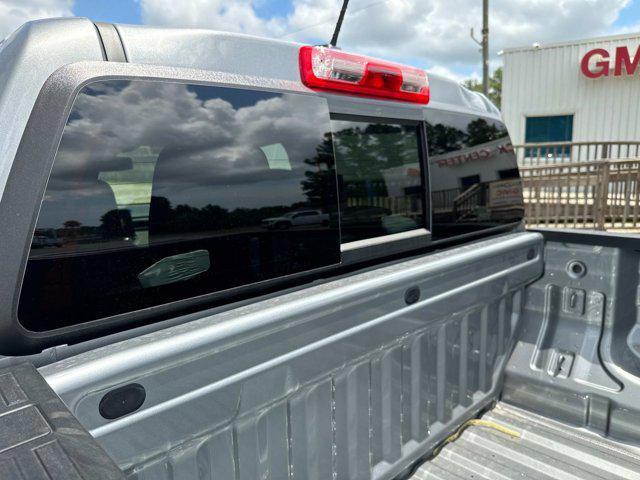 new 2025 GMC Canyon car, priced at $45,609