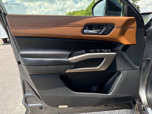 used 2022 Nissan Pathfinder car, priced at $38,500