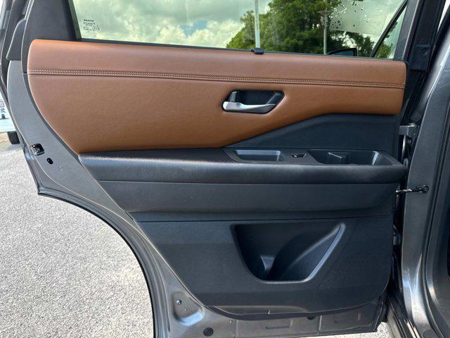 used 2022 Nissan Pathfinder car, priced at $38,500