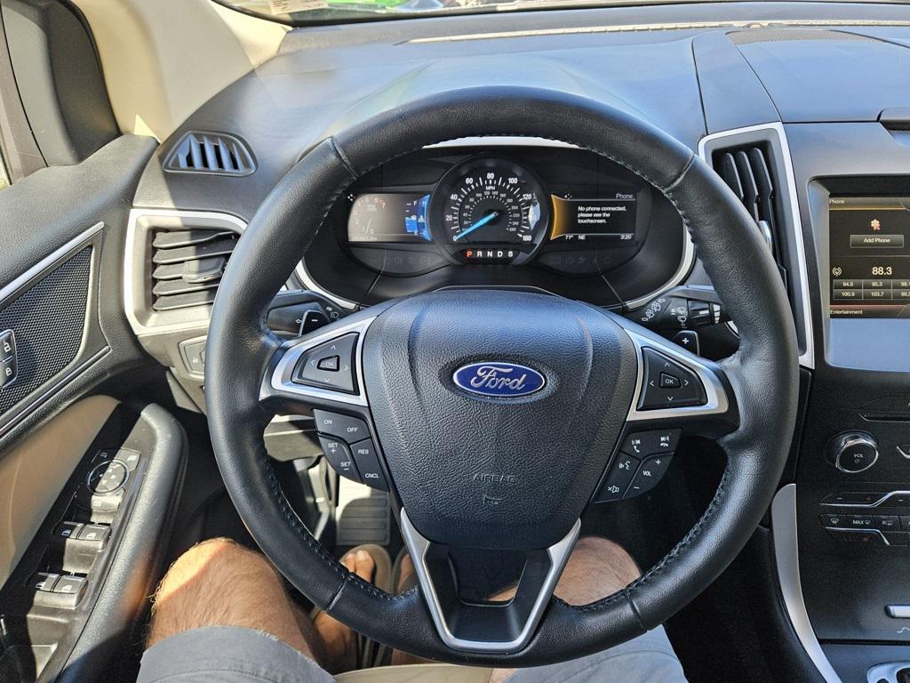 used 2015 Ford Edge car, priced at $14,000