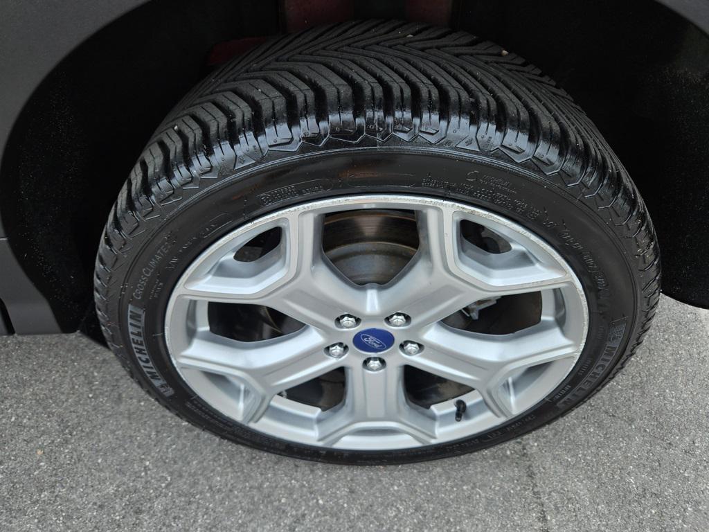 used 2017 Ford Escape car, priced at $13,500