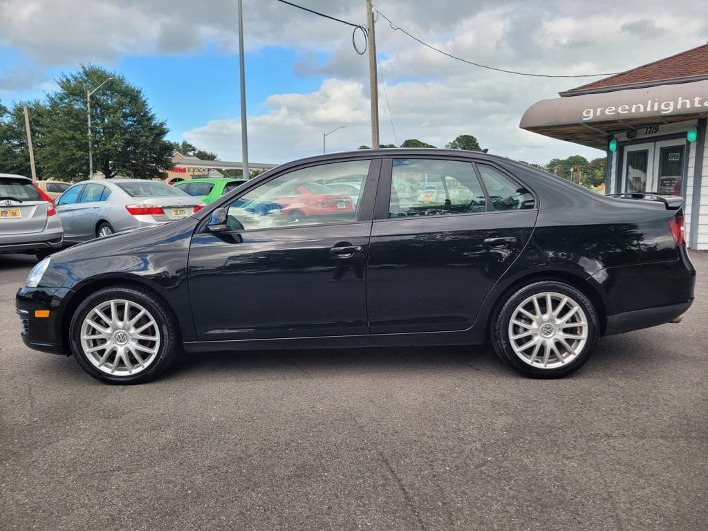 used 2009 Volkswagen Jetta car, priced at $6,000