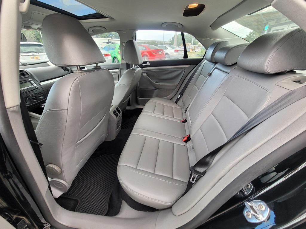 used 2009 Volkswagen Jetta car, priced at $6,000