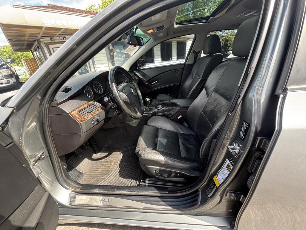 used 2006 BMW 530 car, priced at $4,500