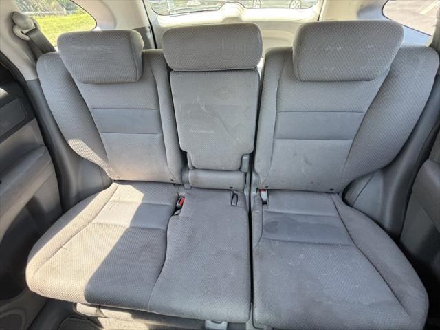 used 2009 Honda CR-V car, priced at $6,000