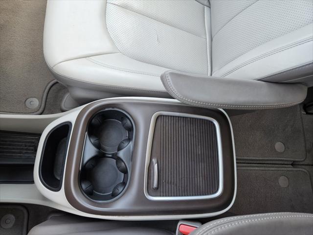 used 2018 Chrysler Pacifica car, priced at $14,000