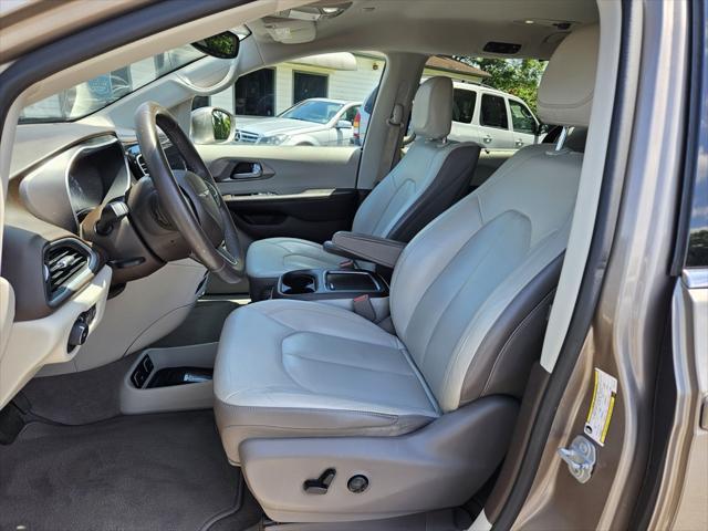 used 2018 Chrysler Pacifica car, priced at $14,000