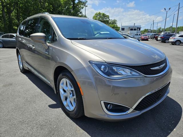 used 2018 Chrysler Pacifica car, priced at $14,000