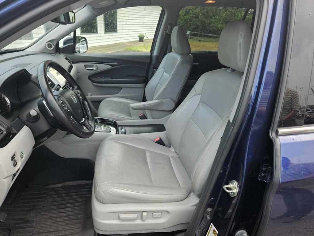 used 2016 Honda Pilot car, priced at $10,750
