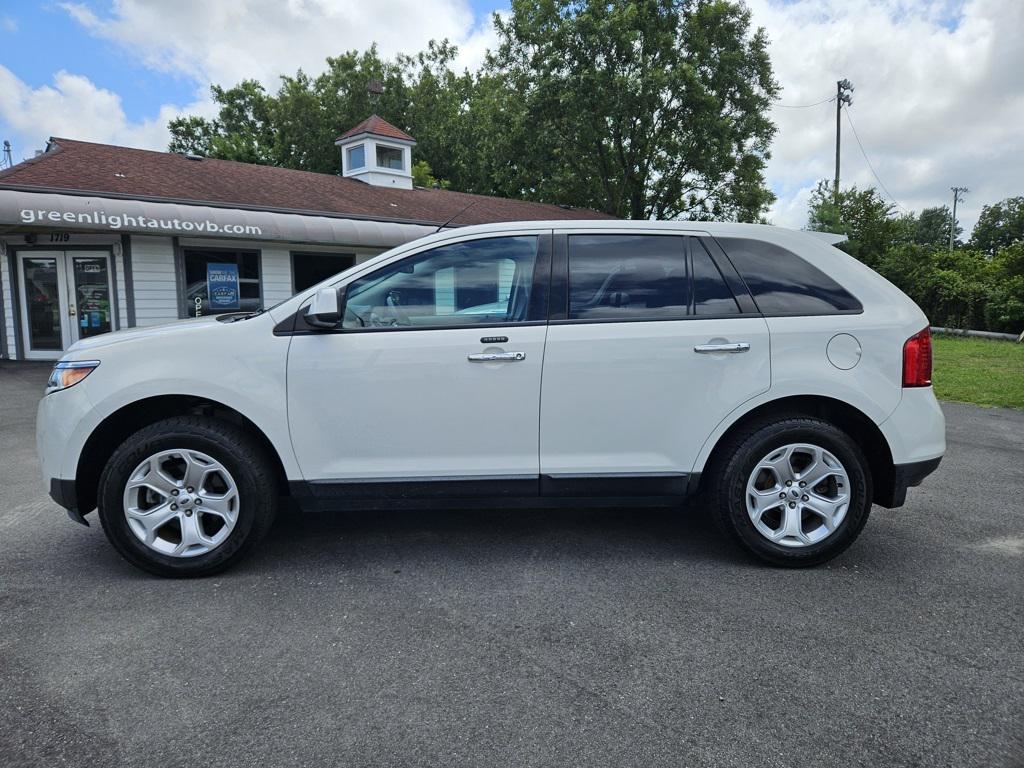 used 2011 Ford Edge car, priced at $6,000