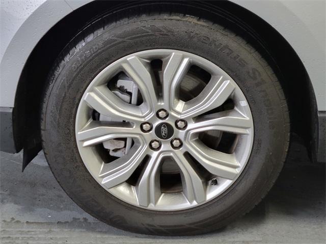 used 2024 Ford Edge car, priced at $30,965