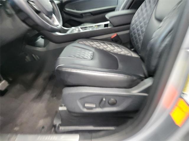 used 2024 Ford Edge car, priced at $30,965