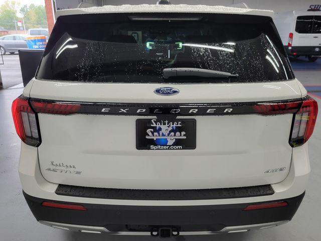 new 2025 Ford Explorer car, priced at $49,094