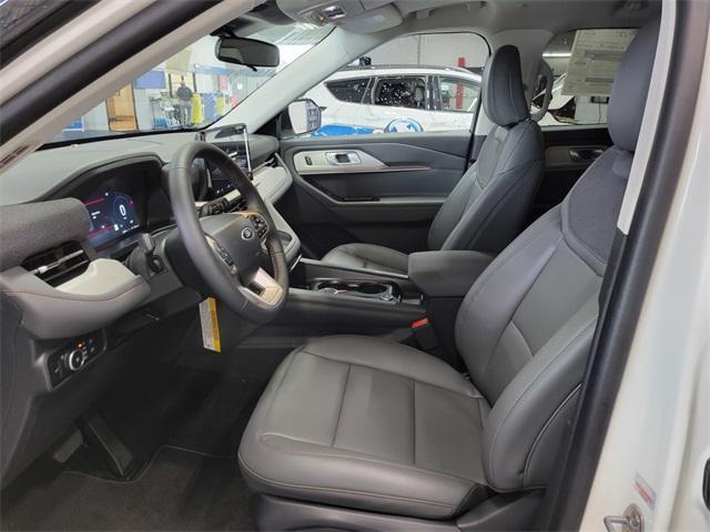 new 2025 Ford Explorer car, priced at $49,094