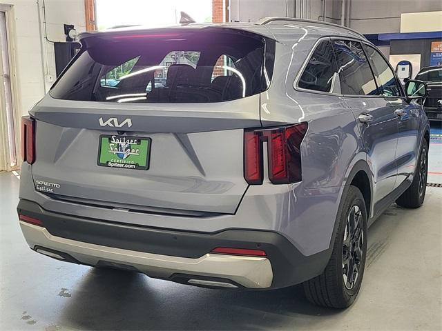 used 2024 Kia Sorento car, priced at $27,936